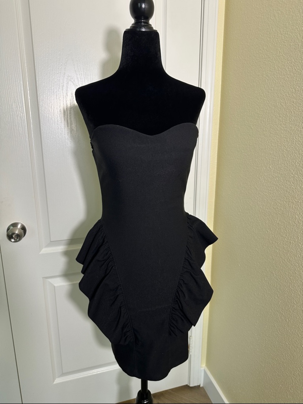 The Vintage Shop brand Strapless Black Ruffle Sheath Dress retro dress. Medium